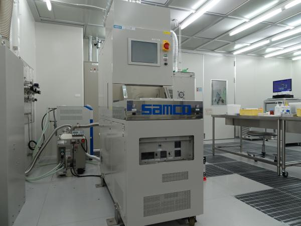 SiO2プラズマCVD装置 [PD-220NL]